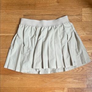 ALO Yoga Light Tan Mini Skirt